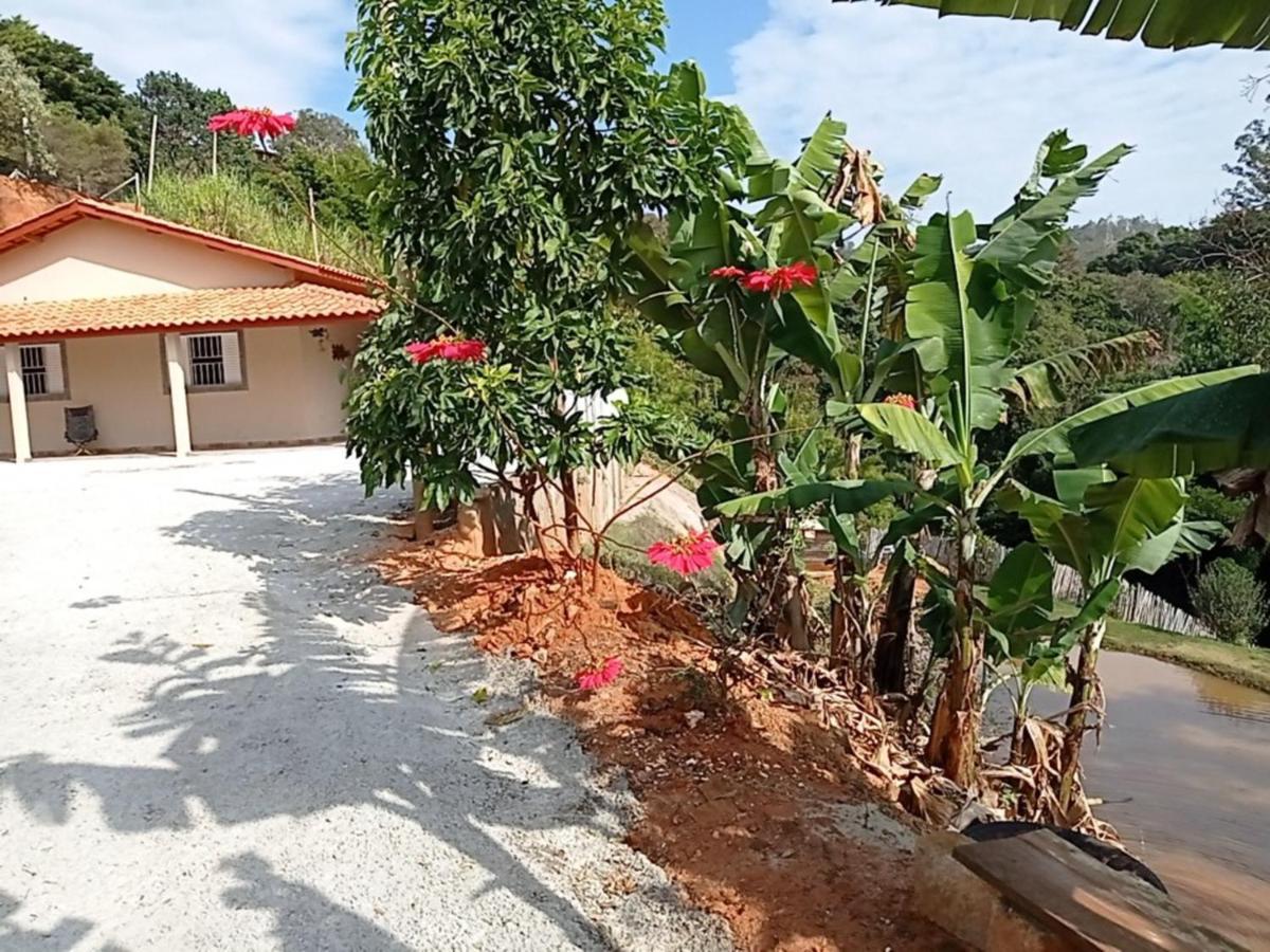 Chacara Recanto Das Pedras Para 8 Pessoas แซร์ฮาเนกรา ภายนอก รูปภาพ